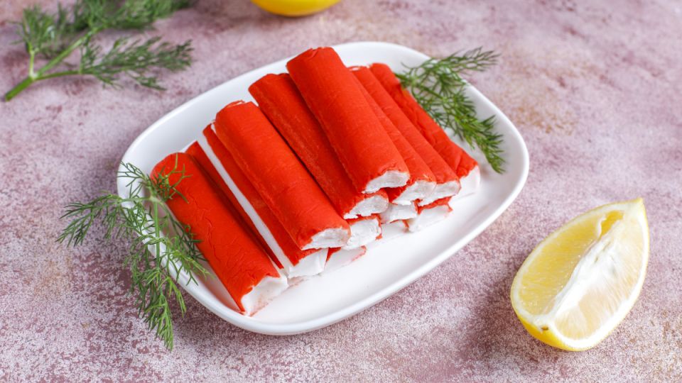 Крабовые палочки делают не из мяса крабов: вы будете в шоке, когда узнаете — такого никто не ожидал Крабовые палочки делают не из мяса крабов: вы будете в шоке, когда узнаете — такого никто не ожидал