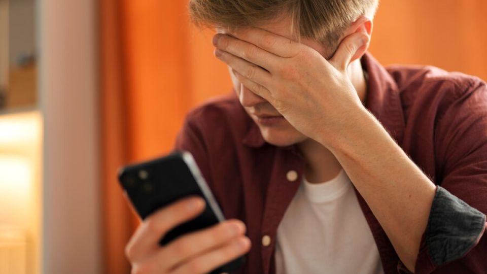 Как выяснить, что вам звонит телефонный мошенник — список признаков Как выяснить, что вам звонит телефонный мошенник — список признаков