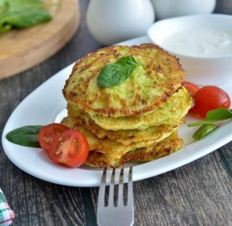 Кабачковые оладьи: вкусное летнее наслаждение