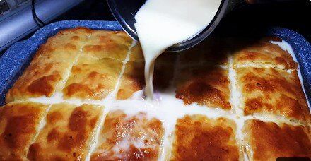 Пирог с нежной начинкой и молочной заливкой: секреты идеальной выпечки