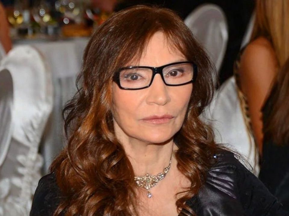 Джуна Давиташвили: Легенда о даре и предостережении