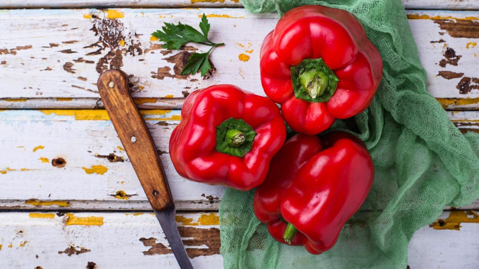 Эти сорта болгарских перцев самые непривередливые: будут расти как сорняки