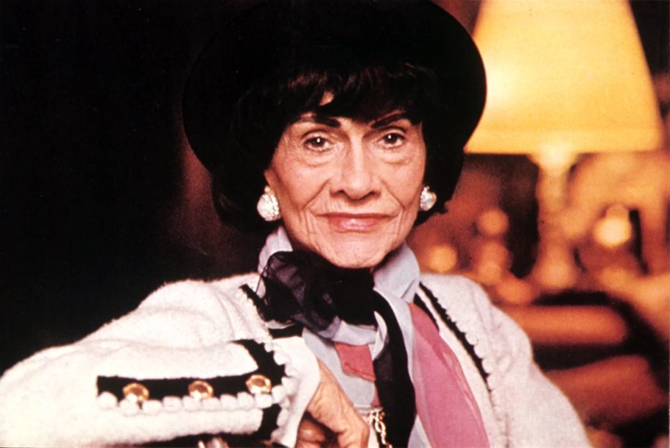 Как Коко Шанель завтракала: секреты стиля и гармонии