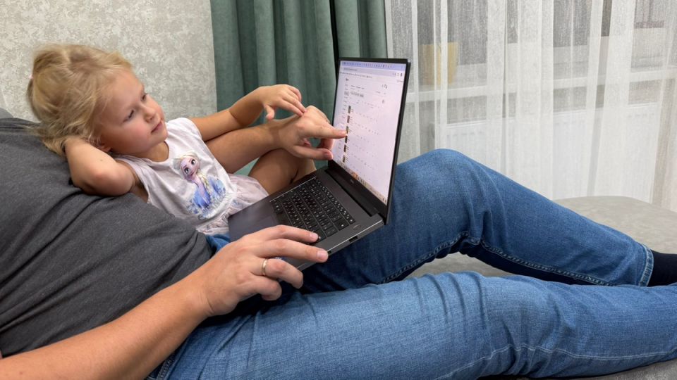 Экономия на себе: как мужчины жертвуют собственными желаниями ради семьи