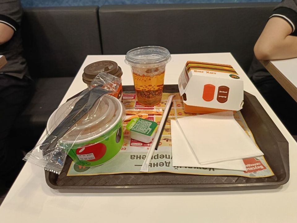 Как ежедневный фастфуд изменил уровень холестерина: неожиданные результаты