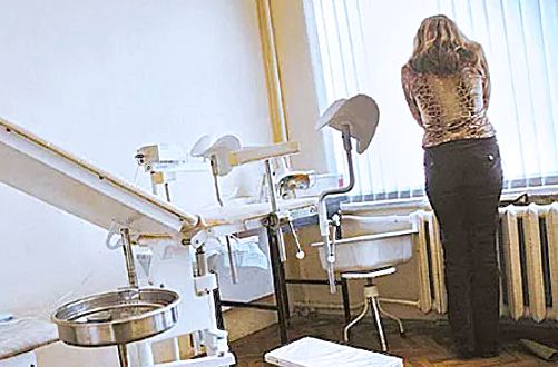 Как Конституция России влияет на демографическую ситуацию и право женщин на выбор