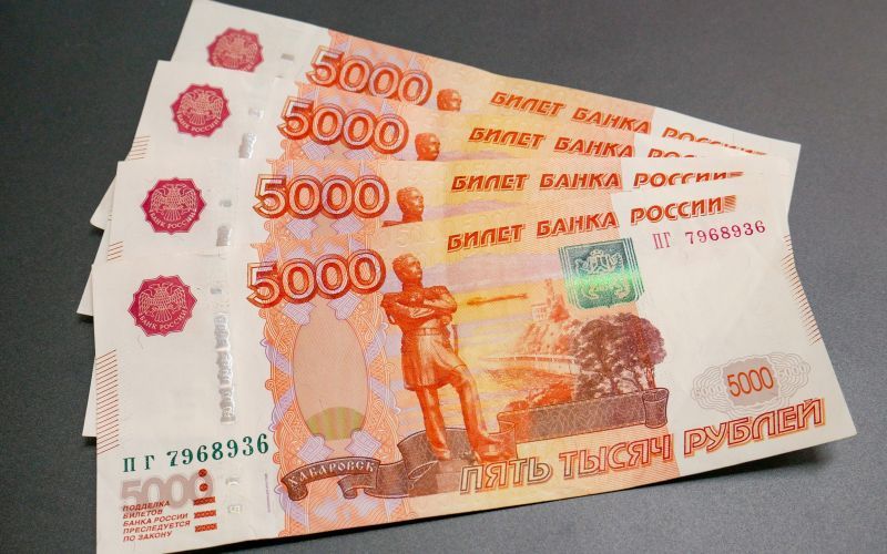 Пенсия в 20 тысяч: как не оказаться за чертой бедности?