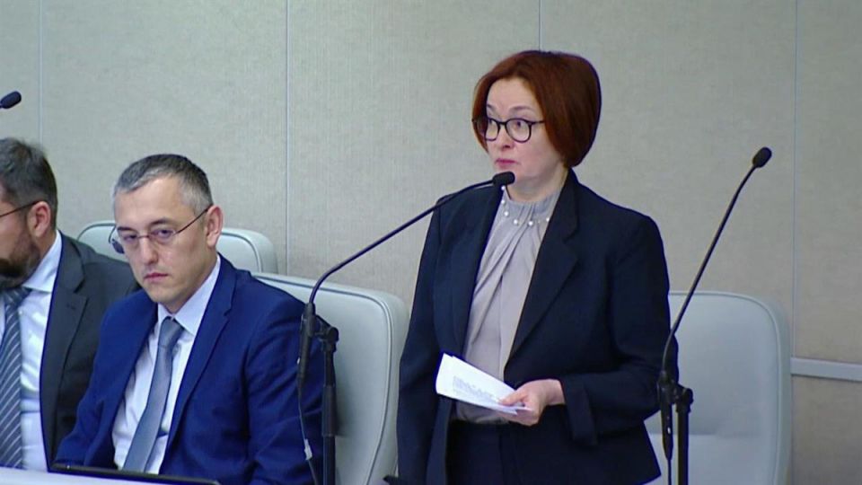 Проблема коммуникации: Набиуллина в центре споров с бизнесом