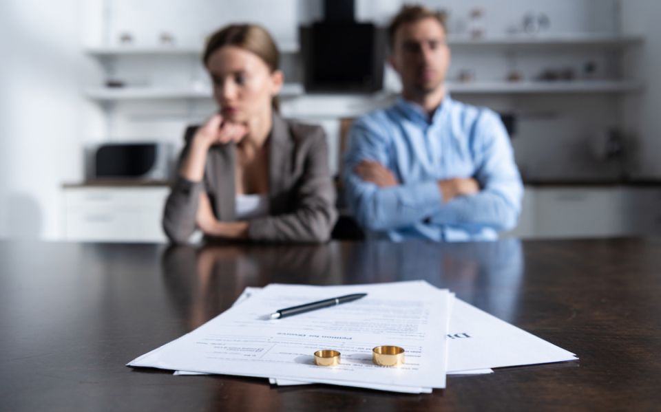 Развод и будущее: как разделить невидимые активы?