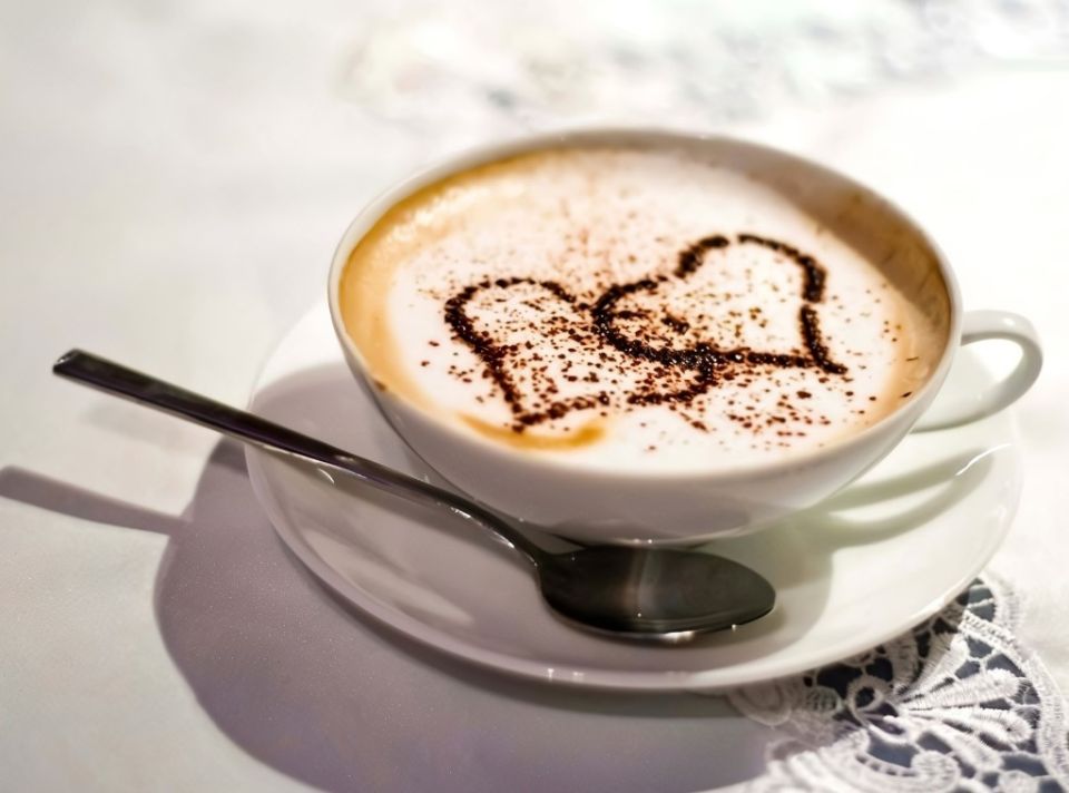 Необычный кофе: как лимон добавляет яркость в каждый глоток