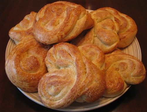 Вкусное возвращение: как испечь московские плюшки