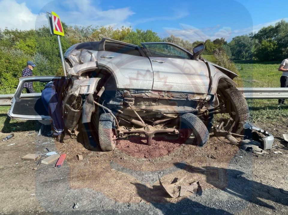    ,   ,   Chevrolet            Mercedes