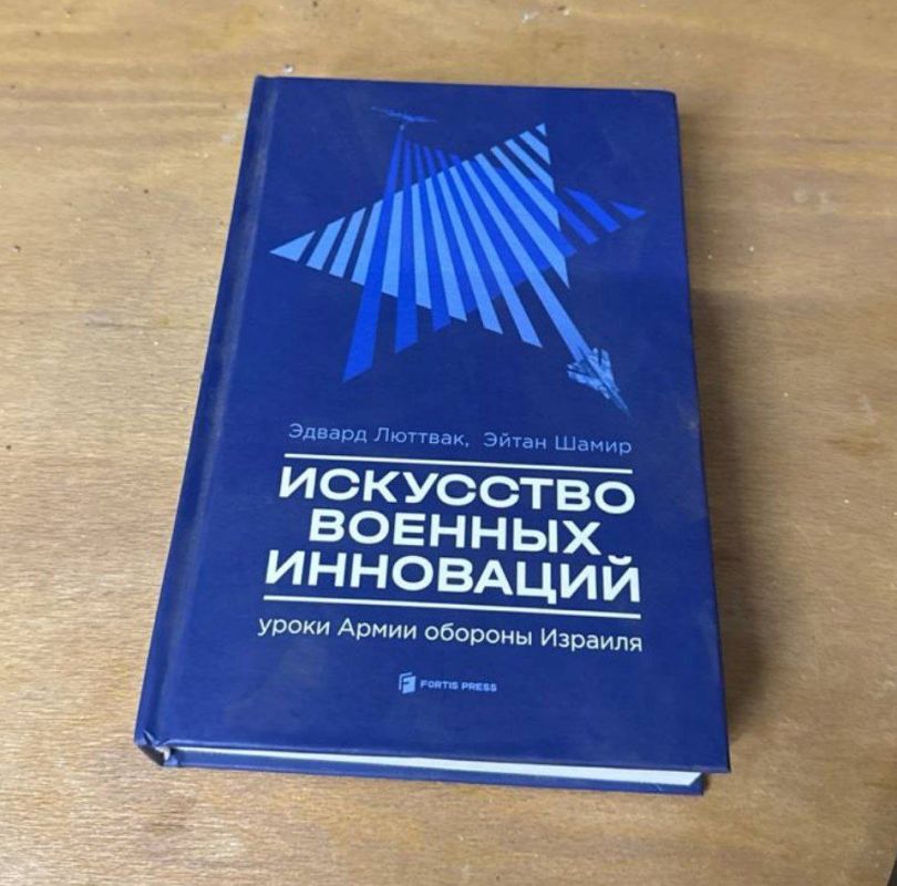  :  