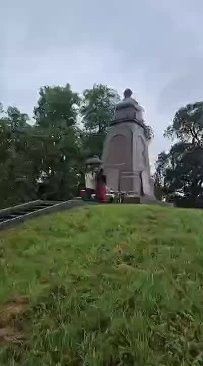  :  :