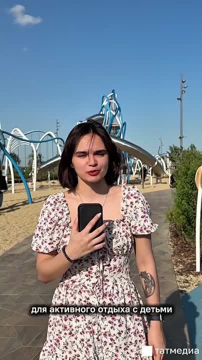     :  1