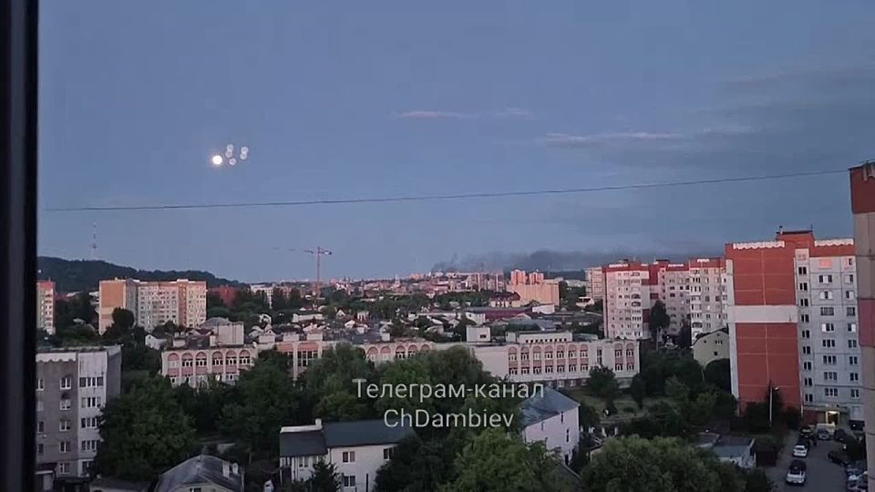  :     -   .   &quot;&quot;