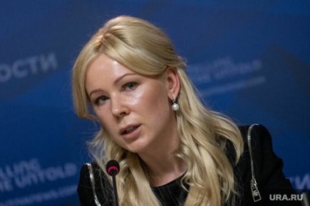 Екатерина Мизулина: В Республике Татарстан, Марий Эл, Алтай, а также Ханты-Мансийском автономном округе, Владимирской и Тверской областях все школьные чаты будут переведены до ноября в мессенджер MAX, сообщают СМИ