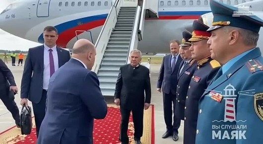 Мишустин прилетел в Казань