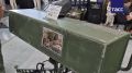 РЭБ "Штора" с отметками бойцов о количестве сбитых дронов показали на выставке в Казани, сообщил корреспондент ТАСС