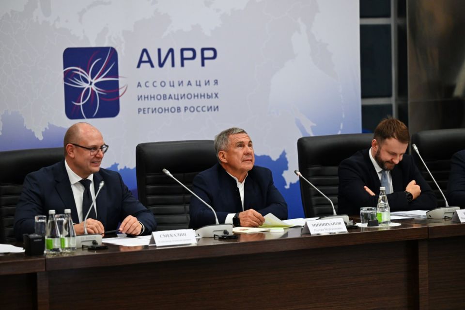 Рустам Минниханов провел совещание глав субъектов РФ – членов Ассоциации инновационных регионов России