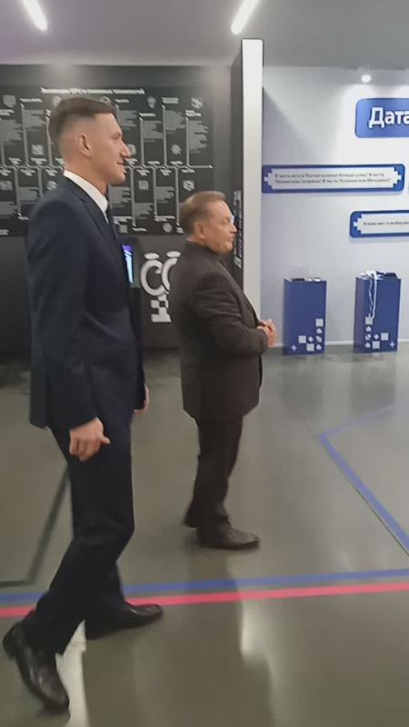 Вторая зона экспозиции — «Профессии будущего» — наглядно показывает, как далеко шагнули технологии