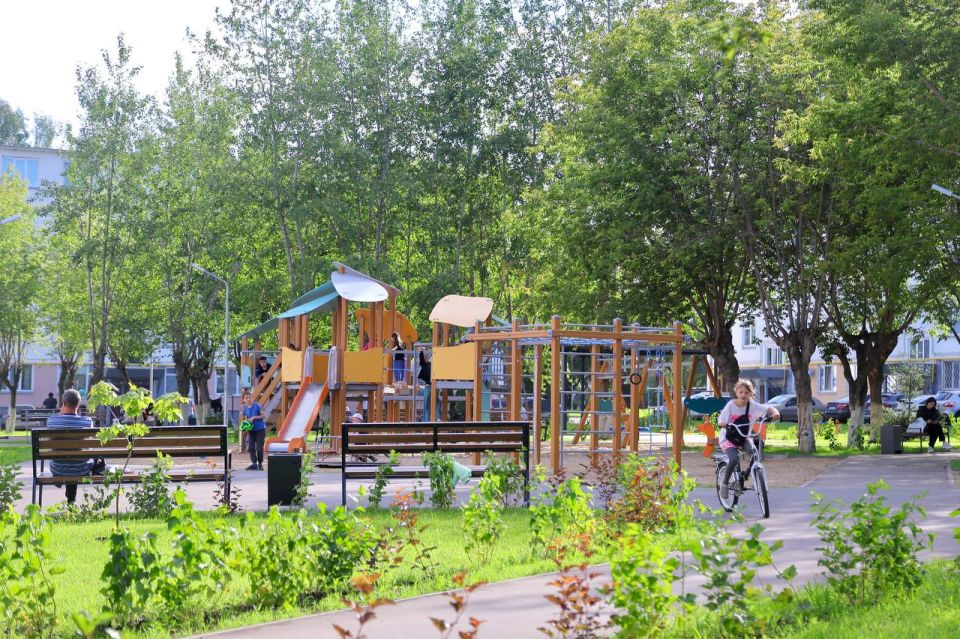 677 дворовых территорий обновили в Татарстане по программе «Наш двор» в 2025 году