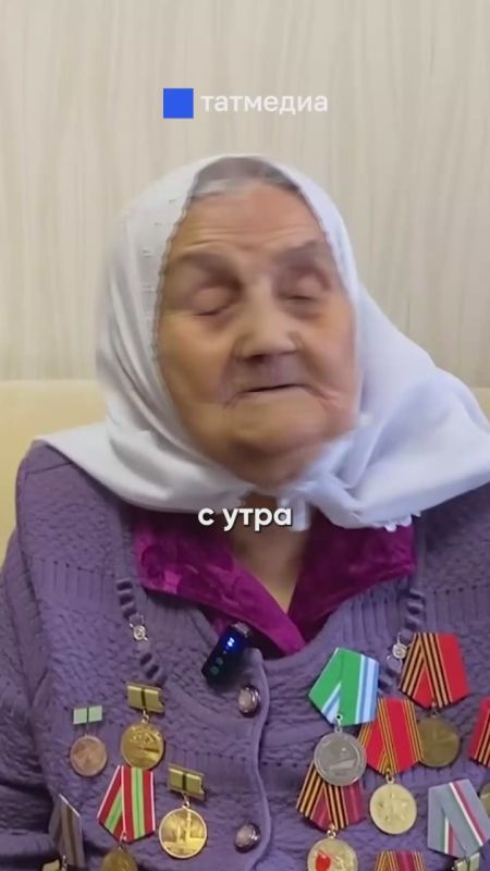  :    