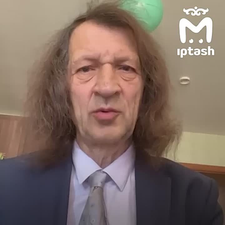 Родители второй месяц собирают деньги на зарплату учителям в Нижнекамском филиале школы "СОлНЦе"