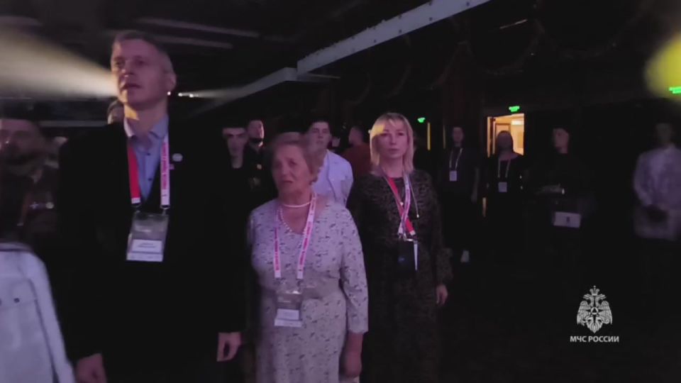 В финале Всероссийского конкурса наставников «Быть, а не казаться»-2025 участвуют 17 сотрудников МЧС России