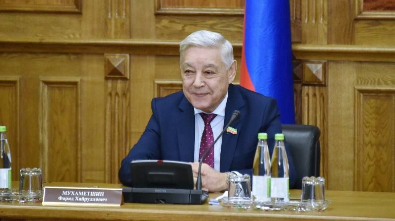 Фарид Мухаметшин вошел в топ-7 медиарейтинга глав региональных парламентов