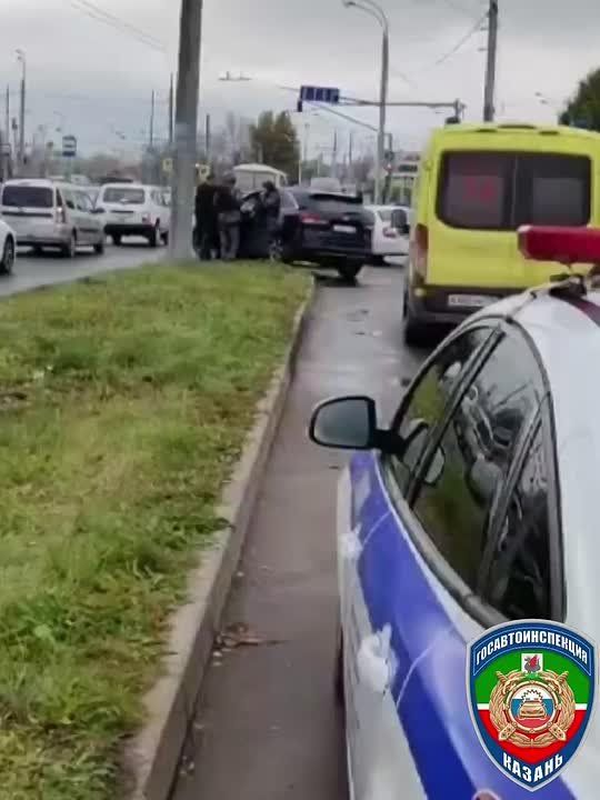 В Казани задержали мужчину, который выстрелил в пассажира легковушки