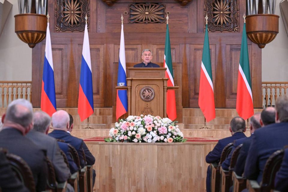 Рустам Минниханов обратился к Государственному Совету с Ежегодным посланием