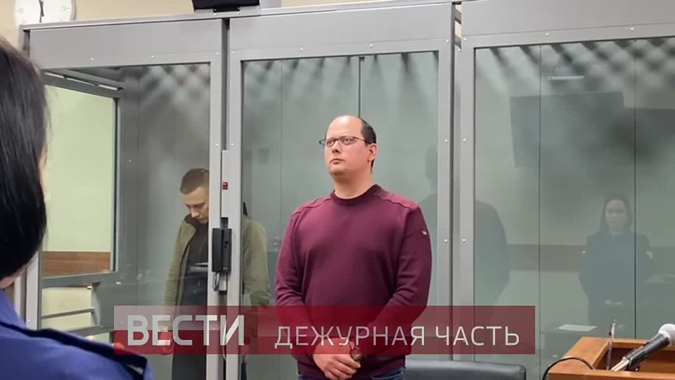 Мужу 34-летний Ирины Шевыреовой, ставшей жертвой на падания, сейчас избирают меру пресечения в суде Казани