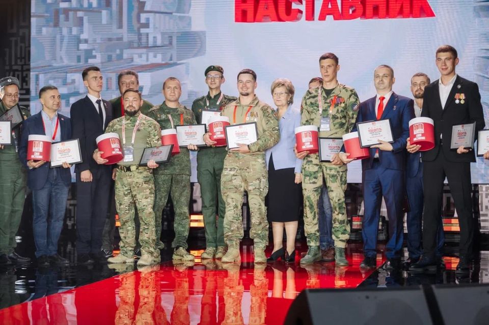 Определены 100 победителей конкурса наставников «Быть, а не казаться!» – 2025