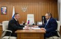 Глава Минстроя России Ирек Файзуллин и Премьер-министр Республики Татарстан Алексей Песошин обсудили вопросы инфраструктурного развития и восстановления новых регионов