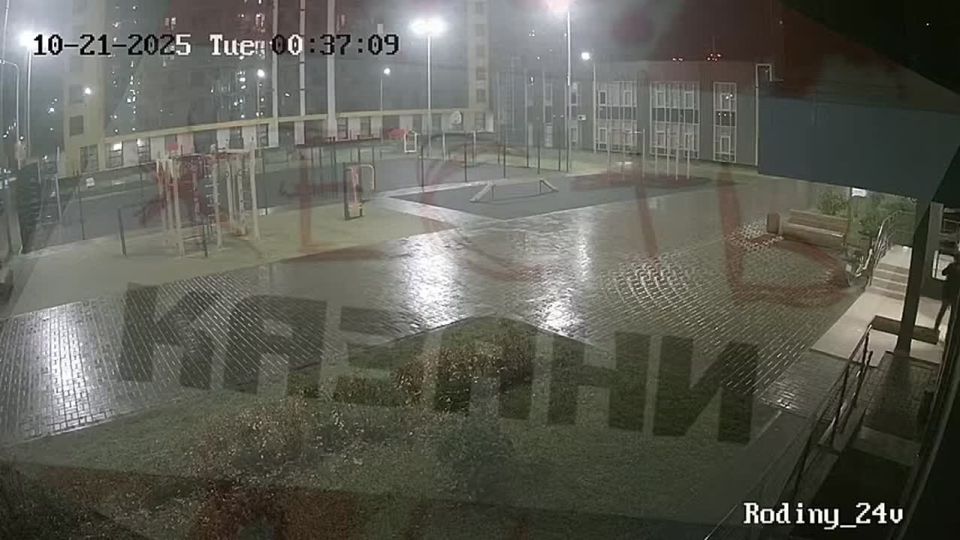 Полицейские ищут казанца, который избил и похитил девушку в ЖК «Родина»