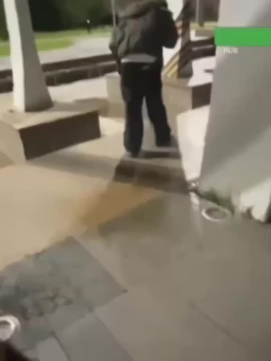 Малолетние любители быстрой наживы поглумились над георгиевскими лентами