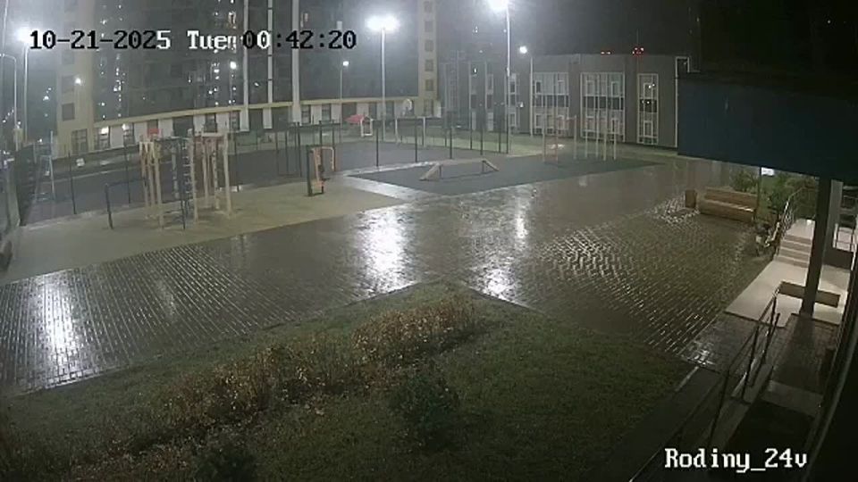 Мужчина напал на девушку возле ЖК «Родина» в Казани из-за того, что та украла дневную выручку в местном магазине