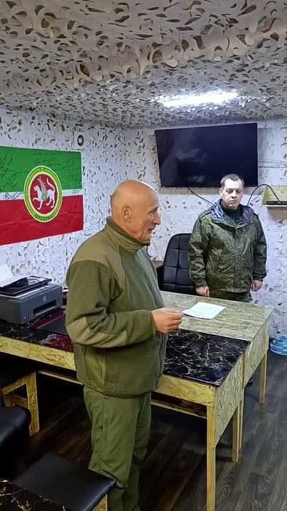 Рустам Минниханов: Делегация во главе с председателем Ассоциации ветеранов СВО Татарстана, генерал-лейтенанта Владимиром Майстренко в очередной раз работает в зоне проведения СВО