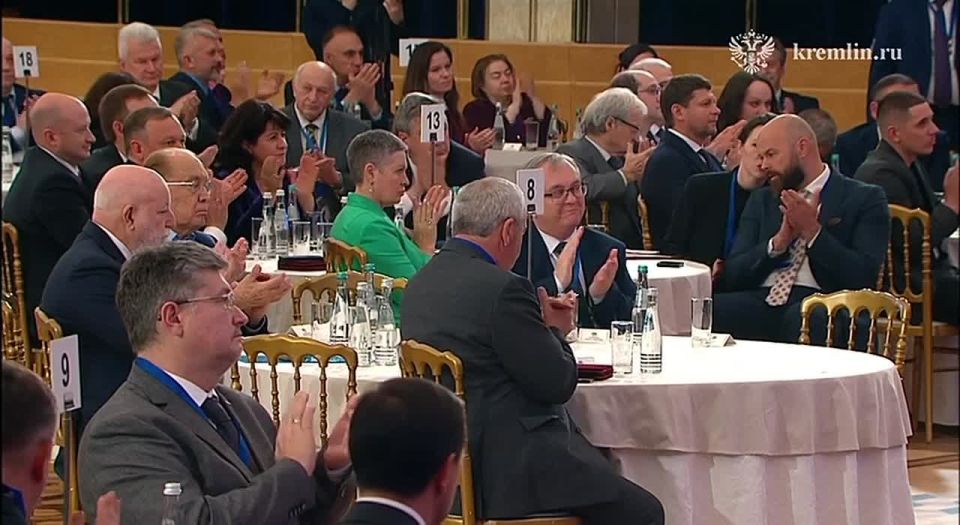 Президент России Владимир Путин предложил объявить 2027 - «Годом географии»