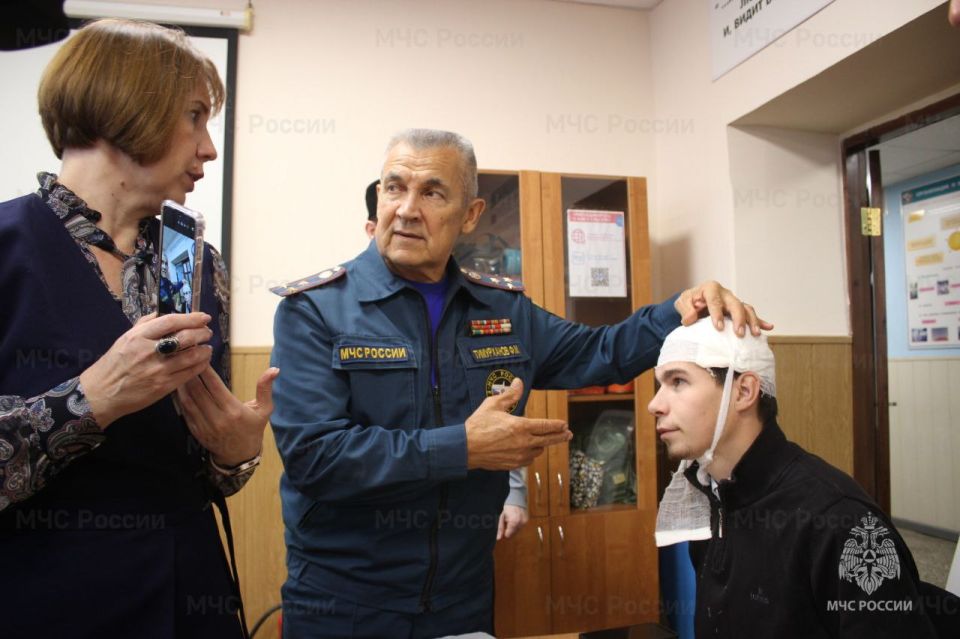 Священнослужители — на занятиях по гражданской обороне