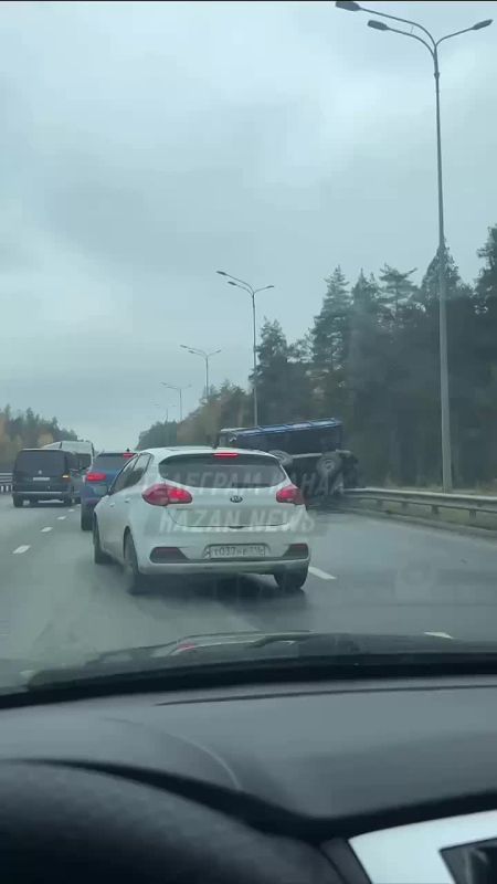 Из-за ДТП на Горьковском шоссе образовалась большая пробка