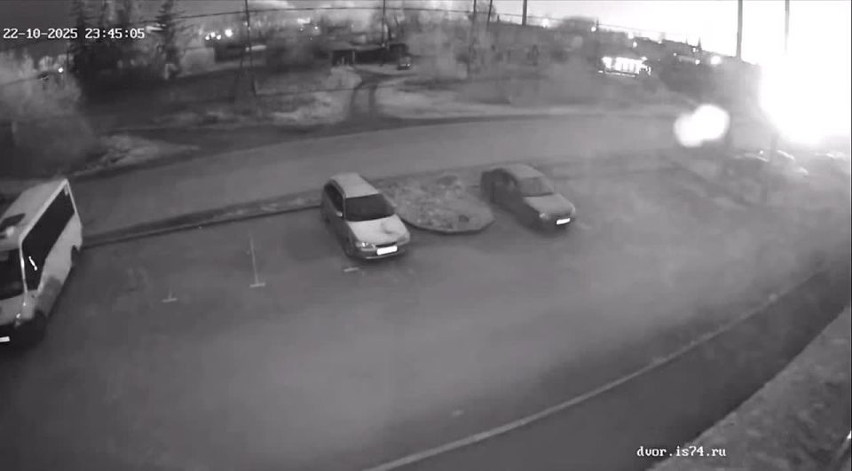 Рустам Минниханов выразил соболезнования губернатору Челябинской области, а также жителям региона, которые потеряли родных и близких в результате трагедии на заводе в Копейске