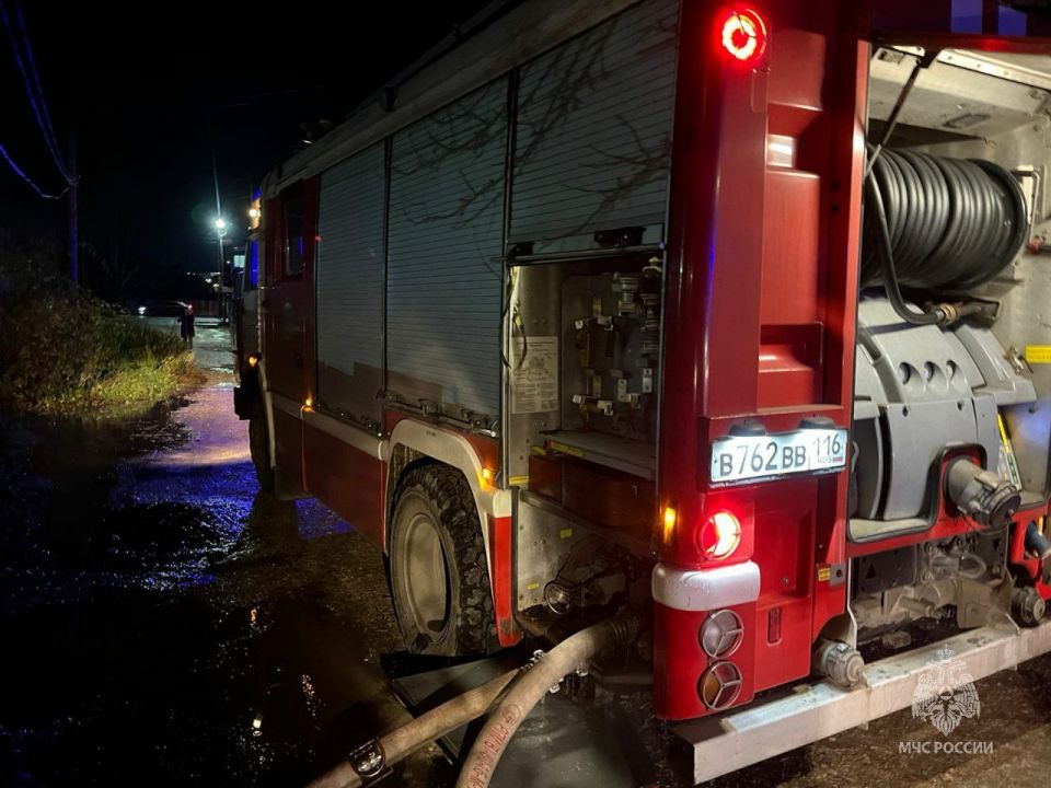 На пожаре в Бугульме пострадал мужчина