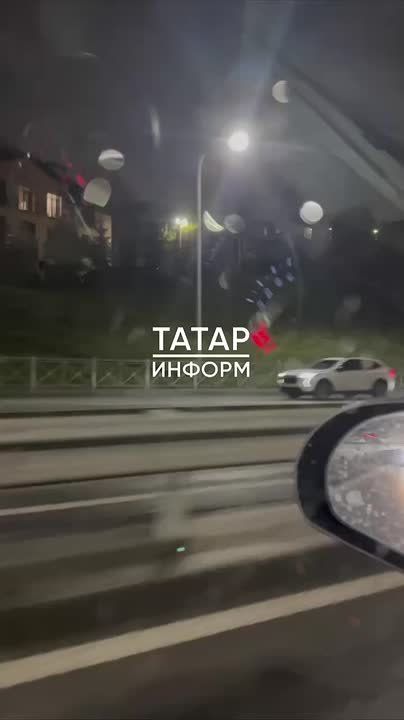 На проспекте Универсиады образовалась большая пробка в сторону центра из-за ДТП