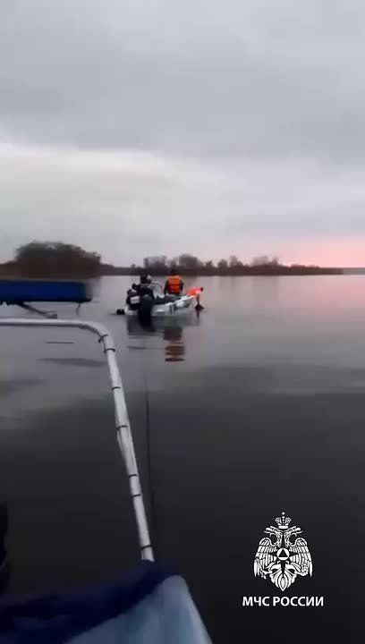 По запросу Казанского следственного отдела на транспорте ЦМСУТ СК России велись работы по поиску маломерного судна, затонувшего 11 октября на реке Каме вблизи города Чистополя