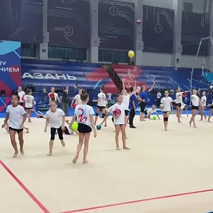 Отмечаем Всероссийский день гимнастики вместе