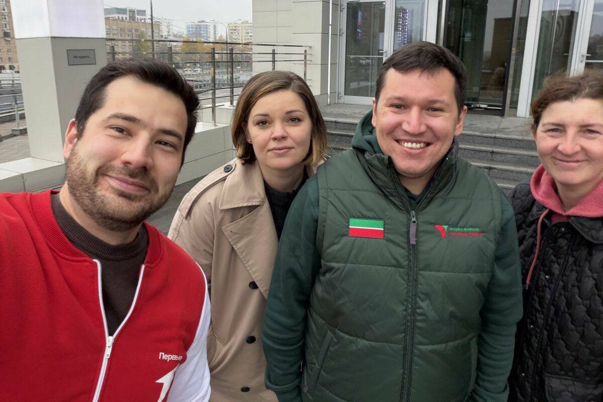 Известный детский хирург из Альметьевска Кирилл Булатов с командой медиков осмотрят детей в подшефных Лисичанске и Рубежном