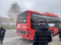 В Казани у остановки «Вертолетный завод» на ходу задымился автобус № 62