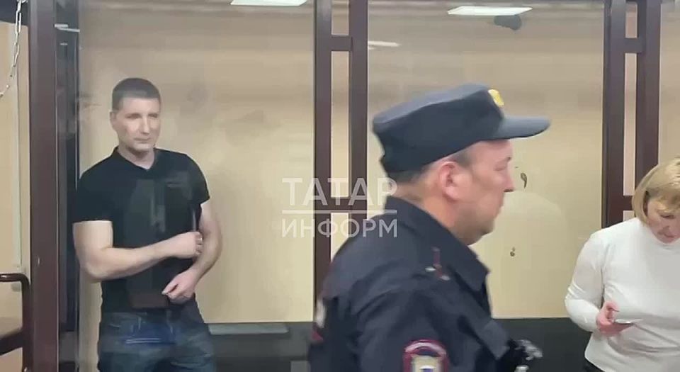 В Казани по делу о взятках судят экс-помощника прокурора Советского района